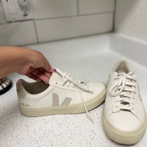 Veja Women's Cream Lace-Up Sneakers